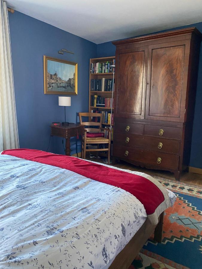 Entire Farm House Stay, La Gerouardiere Barenton Exterior foto